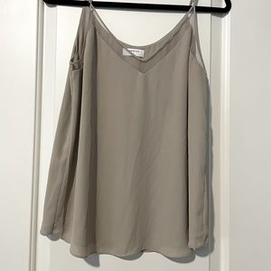 Aritzia Babaton tank. Worn a handful of times and from a smoke free home.